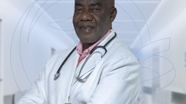 Dr Hugo Sams